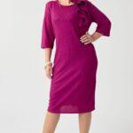 Sukienka wizytowa XXL z falbaną – moda dla puszystych kobiet