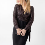 sukienka-cekinowa-plus-size-midi-brazowa (4)