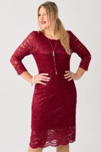 Sukienka koronkowa PLUS SIZE bordowa 44-54