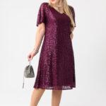 Błyszcząca elegancka sukienka z cekinami plus size fioletowa midi 44-52