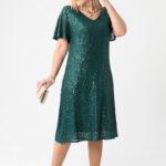 Błyszcząca elegancka sukienka z cekinami plus size zielona midi 44-52
