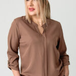 Ciemnobeżowa bluzka elegancka PLUS SIZE plisowana 42-50