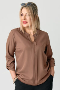 Ciemnobeżowa bluzka elegancka PLUS SIZE plisowana 42-50