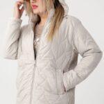 lekka-kurtka-pikowana-damska-plus-size-kremowa (4)