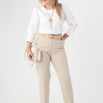 Elegancka-bluzka-damska-duże-rozmiary-biała-z-bufiastymi-rękawami (8)