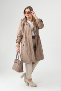 Brązowa cienka kurtka parka plus size przejściowa 42-52