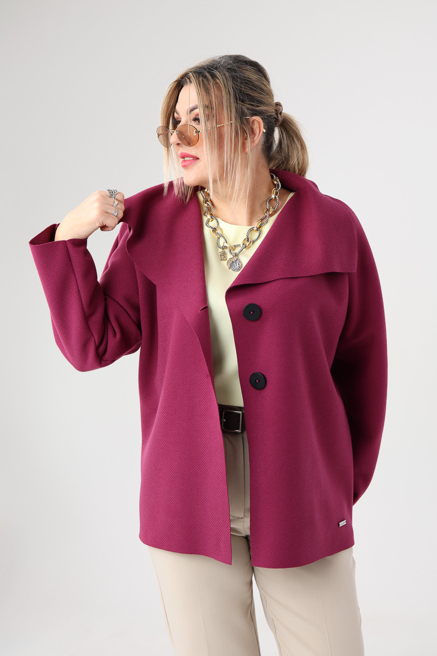 Amarantowa narzutka damska plus size na guziki 42-50