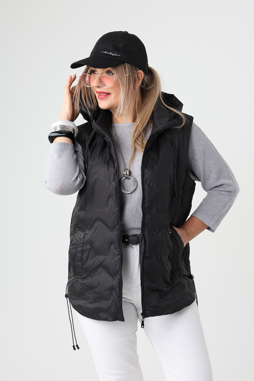 Pikowany bezrękawnik damski duże rozmiary czarny 44-54