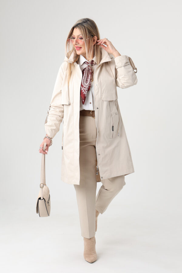 Przejściowa kurtka parka damska plus size z podpinanymi rękawami kremowa 42-50