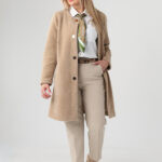 Przejściowy-elegancki-płaszcz-damski-plus-size-z-błyszczącą-nitką-44-56 (5)