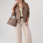 Ramoneska-zamszowa-PLUS-SIZE-ciemnobeżowa-44-52 (5)