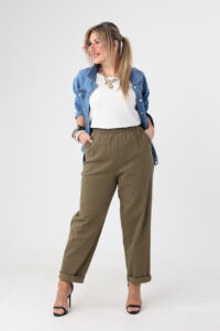 Spodnie bawełniane damskie duże rozmiary khaki z gumką w pasie 42-52