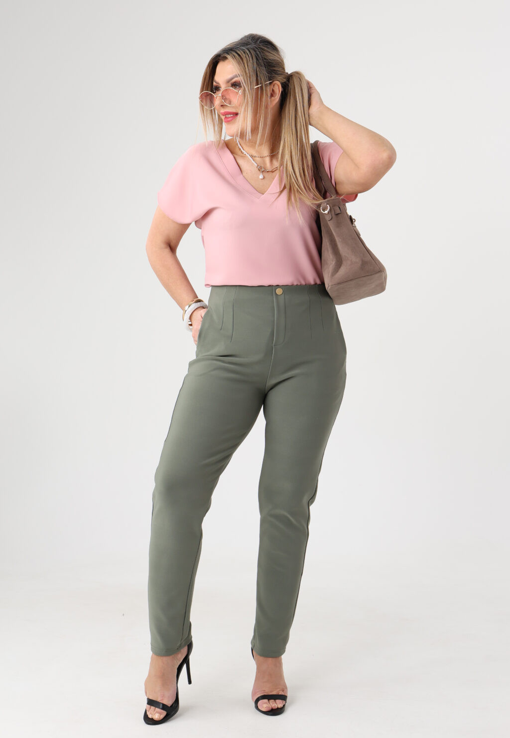 Spodnie z wysokim stanem PLUS SIZE oliwkowe 42-50