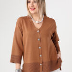 Sweterek damski plus size zapinany na guziki brązowy 44-48