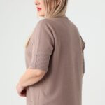 brazowy-sweterek-plus-size-z-krotkim-rekawem (2)