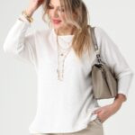 Cienki sweter damski plus size na sezon przejściowy