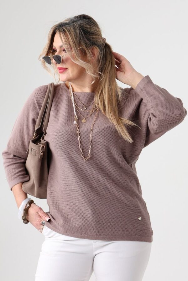 Cienki sweter damski plus size na sezon przejściowy