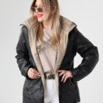 czarna-kurtka-damska-przejściowa-plus-size-z-odpinanym-kapturem-42-50 (3)