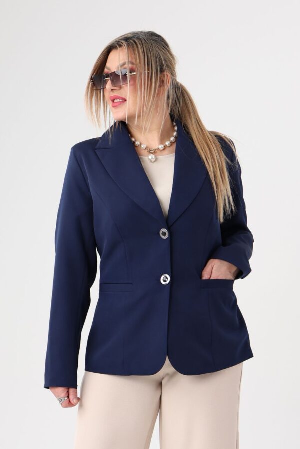 Marynarka plus size granatowa – odzież XXL dla kobiet
