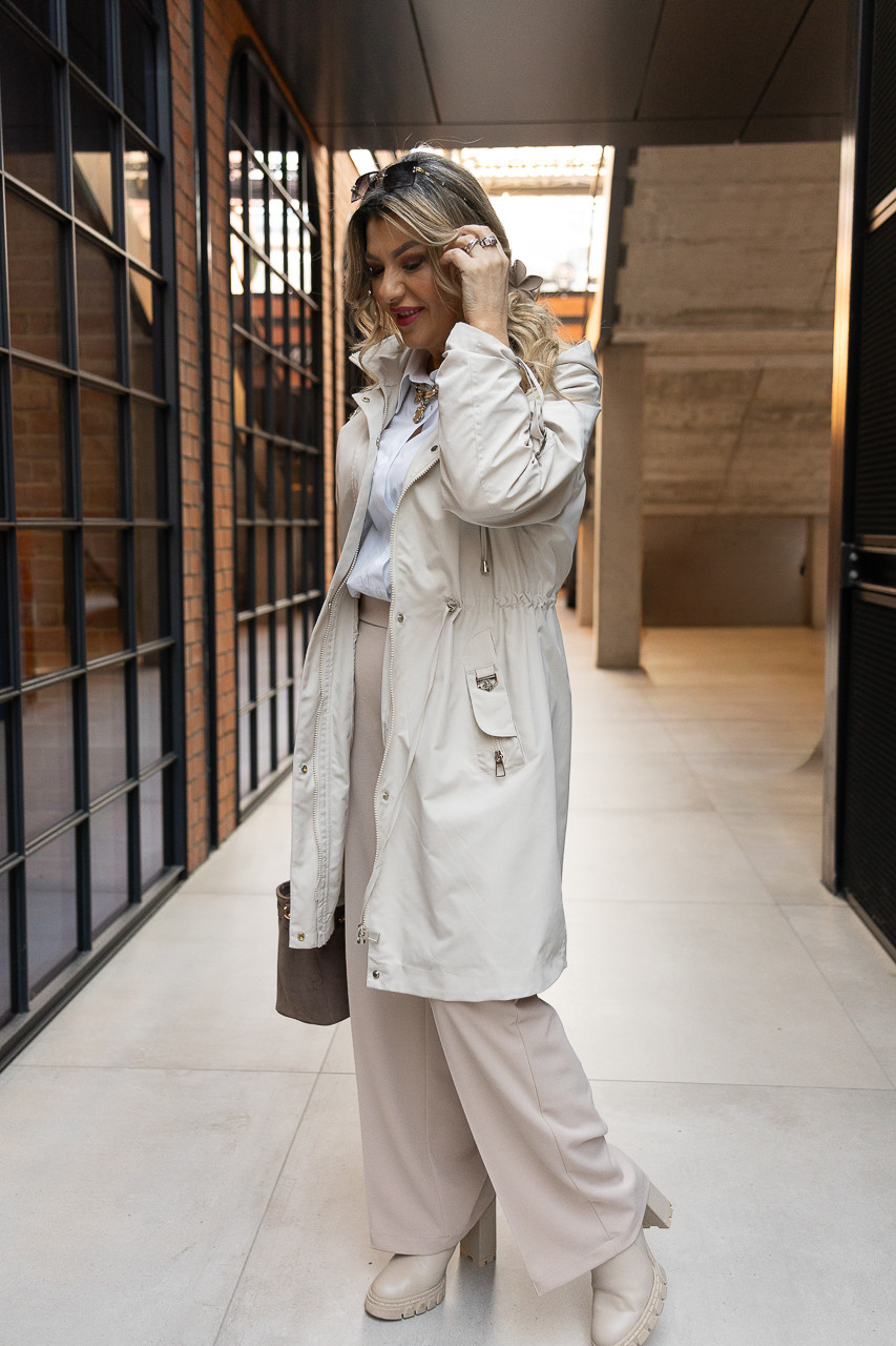 Kremowa cienka kurtka parka plus size przejściowa 42-52