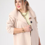 kremowa-narzutka-damska-plus-size-na-guziki-42-50 (8)
