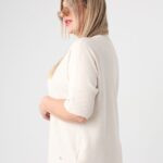 kremowy-sweterek-plus-size-z-krotkim-rekawem (2)