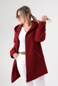 Kurtka parka dla puszystych czarna plus size