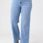 proste-jeansy-damskie-plus-size (2)