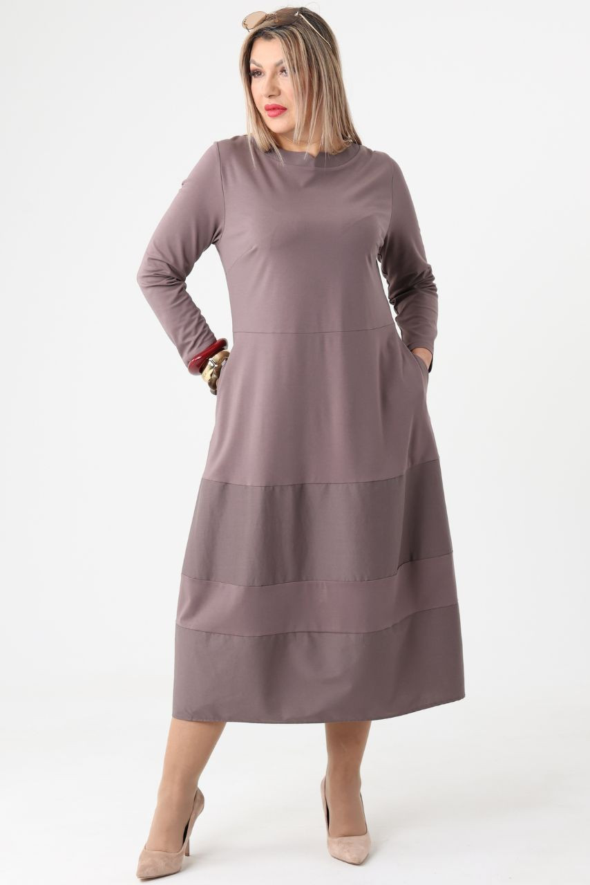 Elegancka sukienka w literę A duży rozmiar XXL brązowa midi