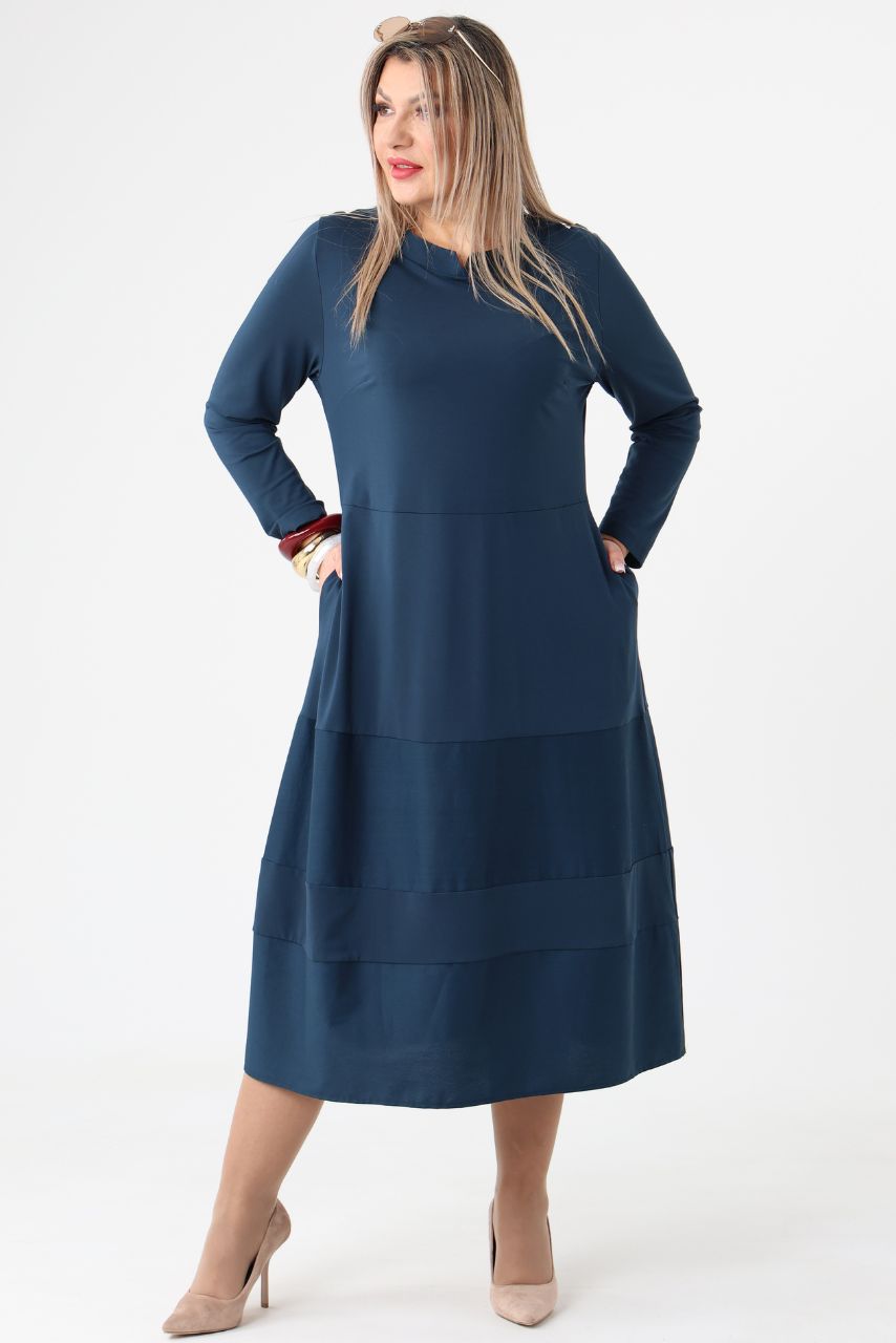 Elegancka sukienka w literę A duży rozmiar XXL morska midi