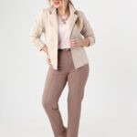 zamszowy-zakiet-damski-duze-rozmiary-bezowy (4)