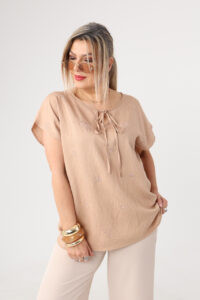 Bluzka damska duże rozmiary z haftem i krótkim rękawem beżowa 44-50