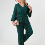 Elegancki-komplet-damski-plus-size-butelkowa-zieleń-bluzka-i-spodnie-44-52 (5)