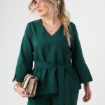 Elegancki-komplet-damski-plus-size-butelkowa-zieleń-bluzka-i-spodnie-44-52 (6)
