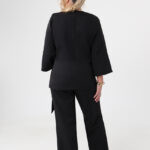 Elegancki-komplet-damski-plus-size-czarny-bluzka-i-spodnie-44-52 (2)