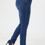 Jeansowe-spodnie-rurki-damskie-duże-rozmiary-42-52 (3)