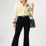 Spodnie-dzwony-plus-size-jeansowe-czarne-z-szerokimi-nogawkami (1)