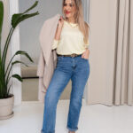 Spodnie jeansy mom fit plus size z podwiniętą nogawką 42-50