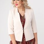 bezowy-elegancki-zakiet-plus-size-taliowany (3)