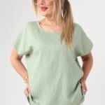 Bluzka damska duże rozmiary z haftem i krótkim rękawem