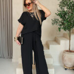 Czarny elegancki komplet damski plus size bluzka i spodnie z rozcięciem po boku 44-52