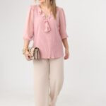 elegancka-bluzka-z-zabotem-plus-size-rozowa (6)