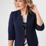 granatowy-elegancki-zakiet-plus-size-taliowany (3)