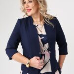 granatowy-elegancki-zakiet-plus-size-taliowany (5)