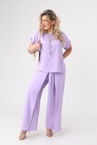 Fioletowy elegancki komplet damski plus size bluzka i spodnie z rozcięciem po boku 44-52