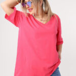 luzna-bluzka-z-dekoltem-v-plus-size-malinowa (4)