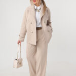 Beżowy płaszcz przejściowy plus size na guziki 42-46 (4)