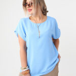 Niebieska gładka bluzka plus size z krótkim rękawem 44-52