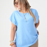 Niebieska gładka bluzka plus size z krótkim rękawem 44-52 (6)
