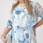 Zwiewna-sukienka-siateczkowa-plus-size-niebiesko-biała 44-54 (3)